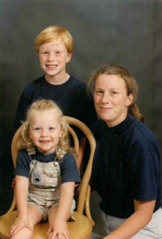 Joan Terry and her two children, Matthew and Rachel.