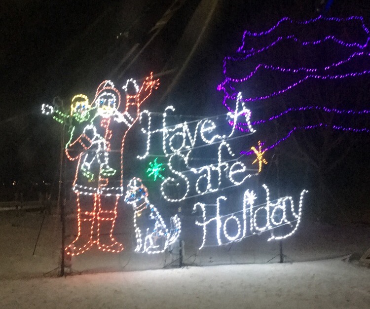Review of Holiday Tradition:  Oshkosh Celebration of Lights