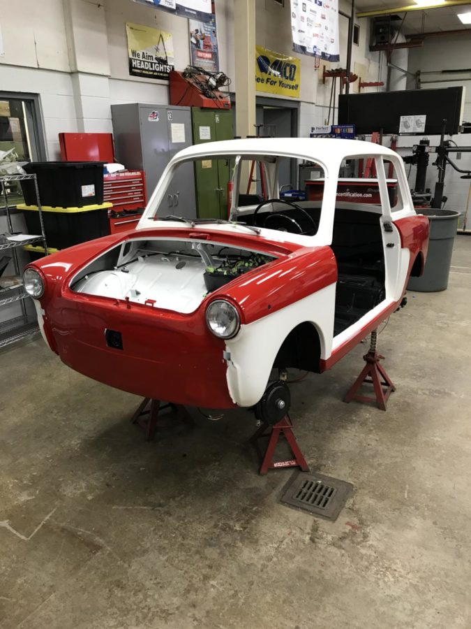 Neenah Autos Classes Brings Old Technology Back to Life 