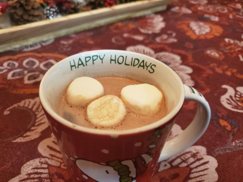 Column: Saying Happy Holidays is the Best Way to Spread Festive Cheer