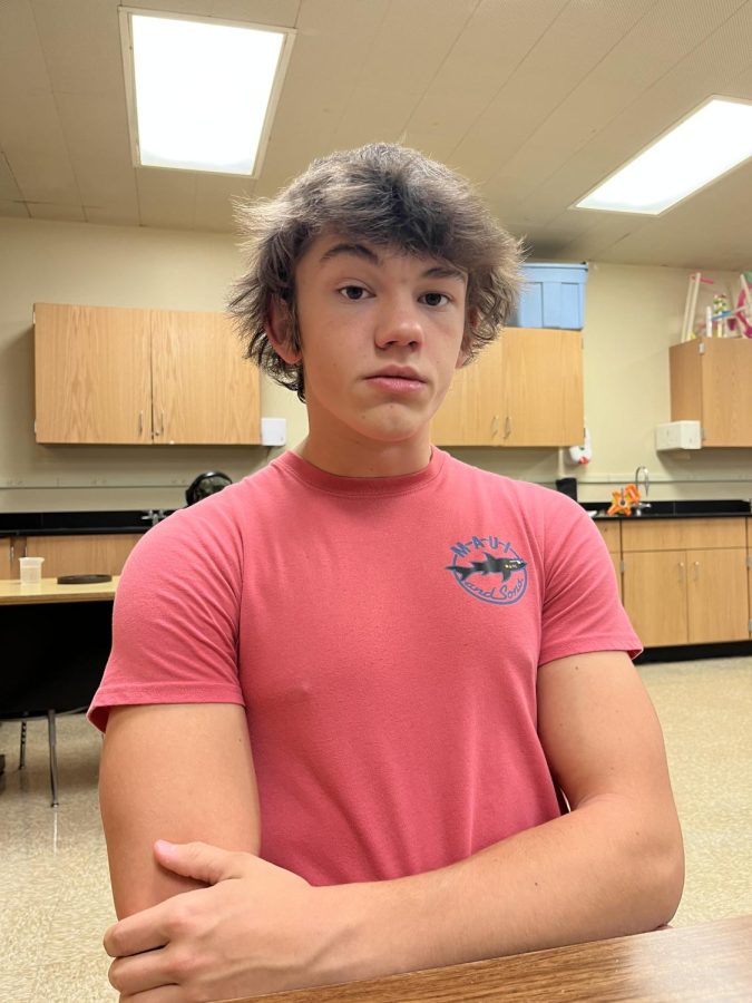 Right after school, senior Matt Rowe goes straight to the gym. The gym is where he starts his journey into the world of bodybuilding. 