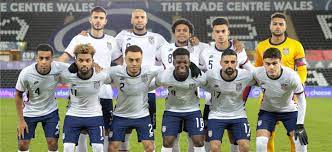 The starting 11 players of the USMNT pose for a photo before the World Cup.