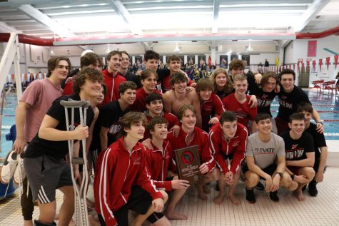 Boys Swim Takes 2nd in Sectionals
