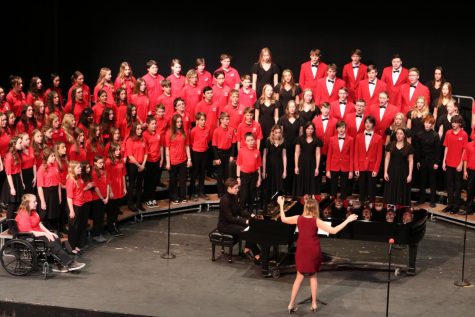 Singers Roar at Choral Festival