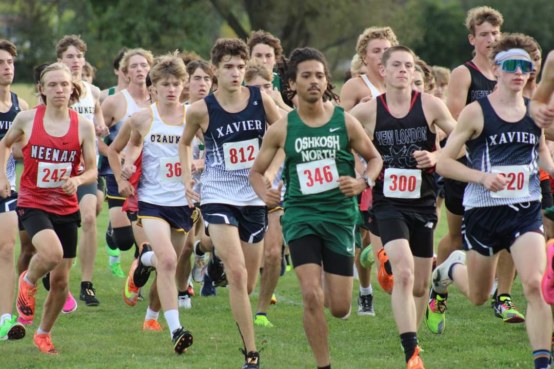 Neenah Boys Varisty run at Winnecone Meet.