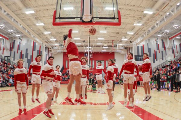 Neenah Boys Basketball Dunks into Top Conference Standings